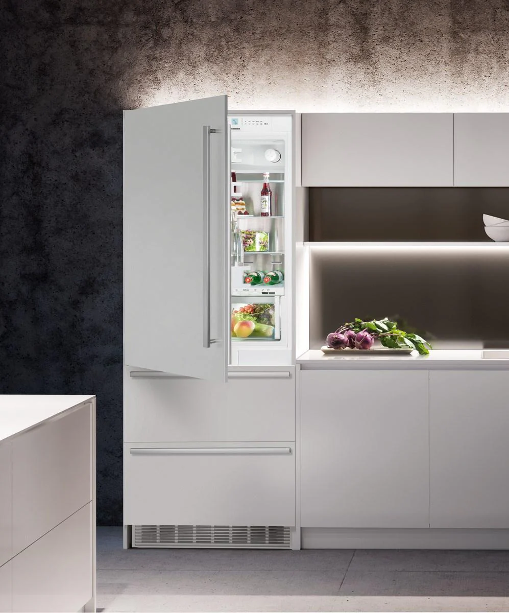 Liebherr HCB1591 Combined refrigerator-freezer with BioFresh and NoFrost for integrated use - Image 9