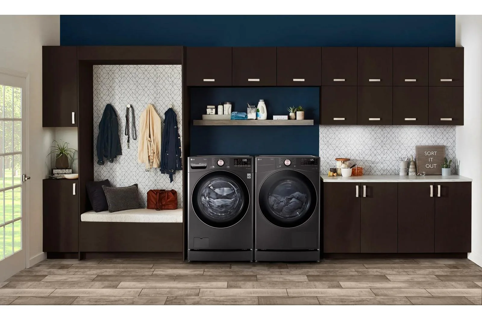 Lg DLHC4002B 7.8 cu. ft. Ultra Large Capacity Heat Pump Ventless Dryer, Wi-Fi Connectivity Black Steel - Image 14