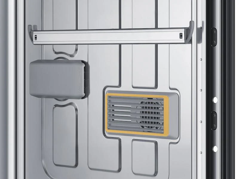 Samsung DW80B7071UG AutoRelease Smart 42dBA Dishwasher with StormWash+™ and Smart Dry in Black Stainless Steel - Image 4