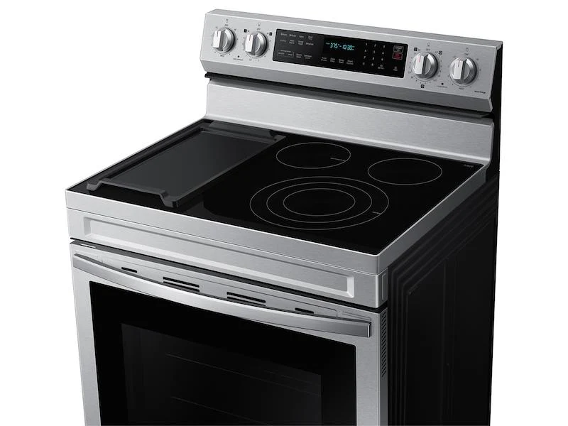 Samsung NE63D6711SR 6.3 cu. ft. Smart Freestanding ENERGY STAR® Certified Electric Range with Air Fry and Griddle in Stainless Steel - Image 8