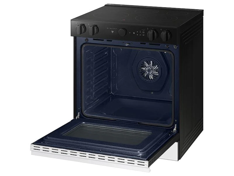 Samsung NSE6DB870012 Bespoke Slide-in Electric Range - Image 14