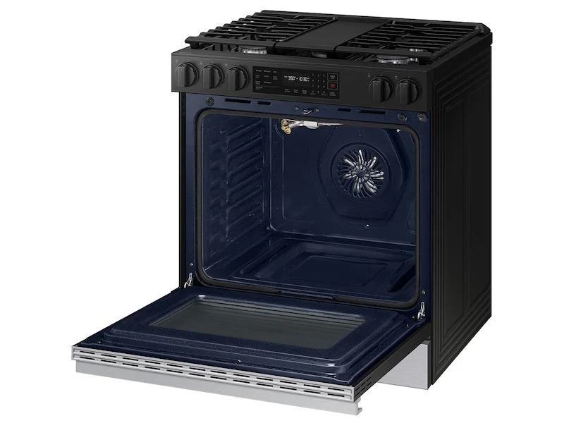Samsung NSG6DG8300SR Bespoke 6.0 cu. ft. Smart Slide-In Gas Range with Air Fry & Precision Knobs in Stainless Steel - Image 9