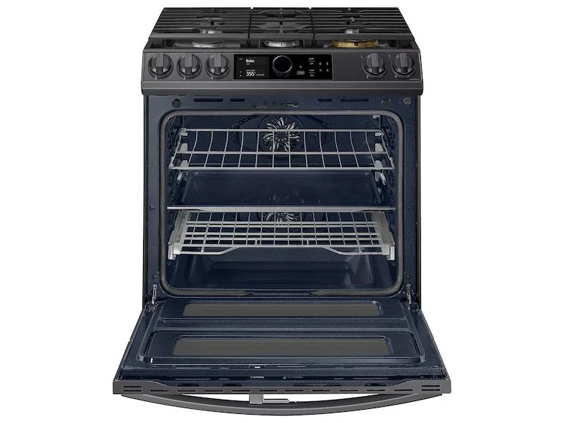 Samsung 6.3 cu. ft. Flex Duo™ Front Control Slide-in Dual Fuel Range with Smart Dial, Air Fry, and Wi-Fi in Black Stainless Steel - Image 4