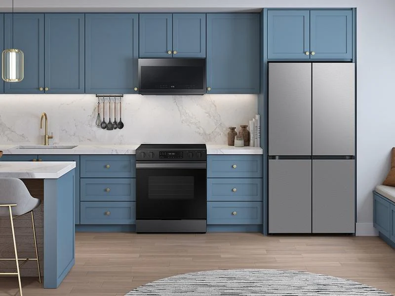 Samsung RF23DB9600QL Bespoke Counter Depth 4-Door Flex™ Refrigerator (23 cu. ft.) with Beverage Center ™ in Stainless Steel - (with Customizable Door Panel Colors) - Image 8