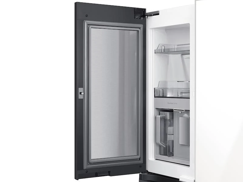 Bespoke 4-Door Flex™ Refrigerator (29 cu. ft.) in White Glass (2021) - Image 6