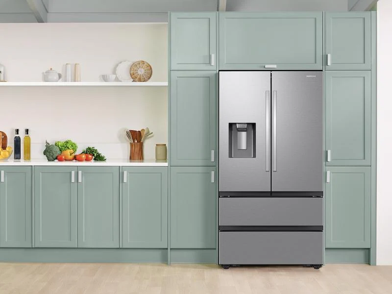 Samsung RF31CG7400SRAA 30 cu. ft. Mega Capacity 4-Door French Door Refrigerator with Four Types of Ice in Stainless Steel - Image 5