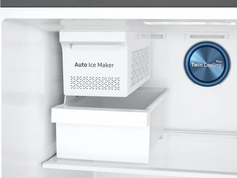 18 cu. ft. Top Freezer Refrigerator with FlexZone™ and Ice Maker in Stainless Steel - Image 5