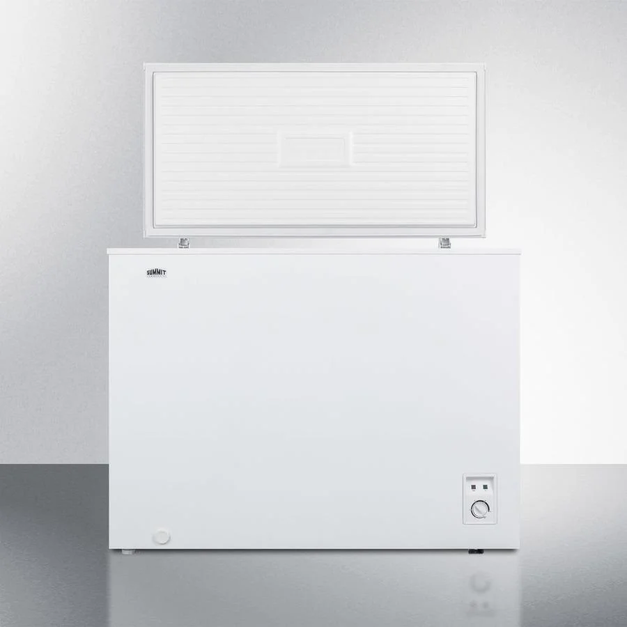Summit WCH07W 7 CU.FT. Residential Chest Freezer In White - Image 2