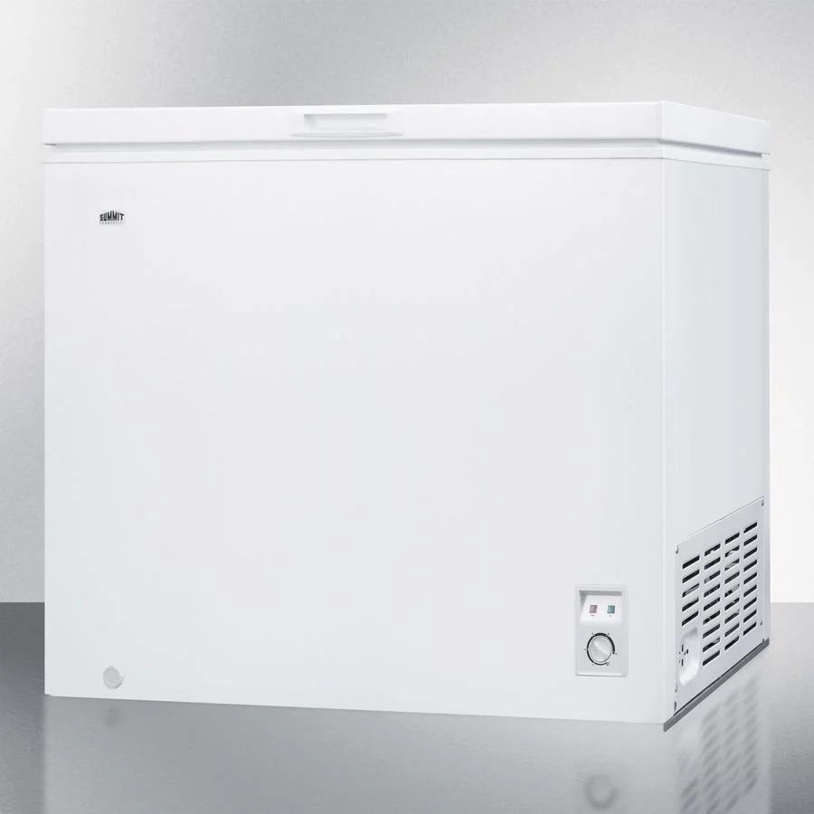 Summit WCH07W 7 CU.FT. Residential Chest Freezer In White - Image 3