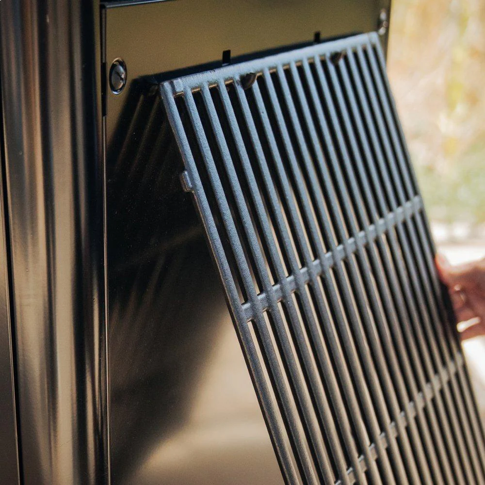 GENESIS E-325s with WEBER CRAFTED Griddle - LP - Image 10