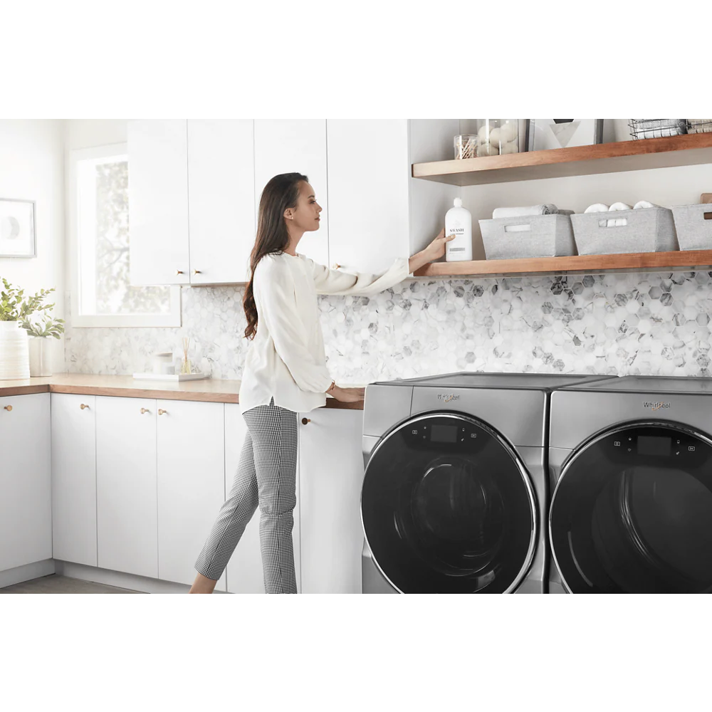 Whirlpool SWHLDLFS2 Swash® Smells Like Vacation HE Ultra-Concentrated Liquid Laundry Detergent - Image 3