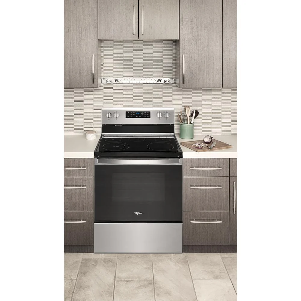 Whirlpool 5.3 cu. ft. Whirlpool® electric range with Frozen Bake™ technology - Image 12