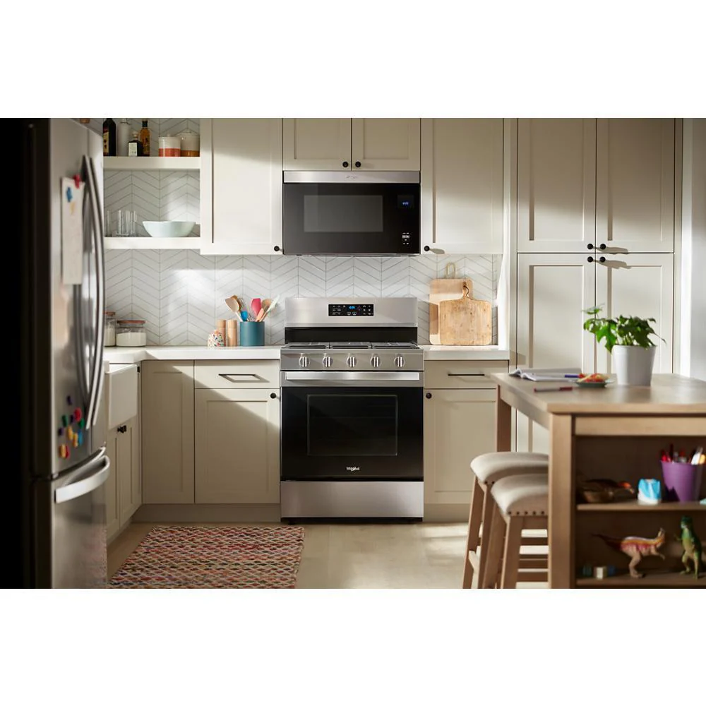 Whirlpool WFGS5030RS 30-inch Gas Range with Air Cooking Technology, No Preheat Air Fry and Air Baking and Self Clean - Image 3